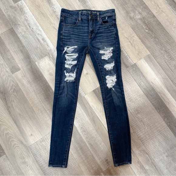 American Eagle next level stretch distressed high rise jegging size 4 ❤️ - Picture 3 of 7